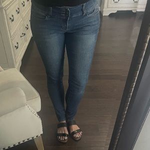 YMI skinny jeans size 11